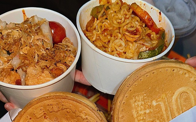 Ăn Vặt Chuppy - Bánh Đồng Xu, Mì Trộn Cay Cấp Độ & Trà Sữa