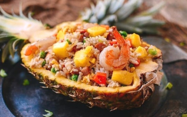 Quán Ăn Thái Lan Gia Đình - Trương Quốc Dung