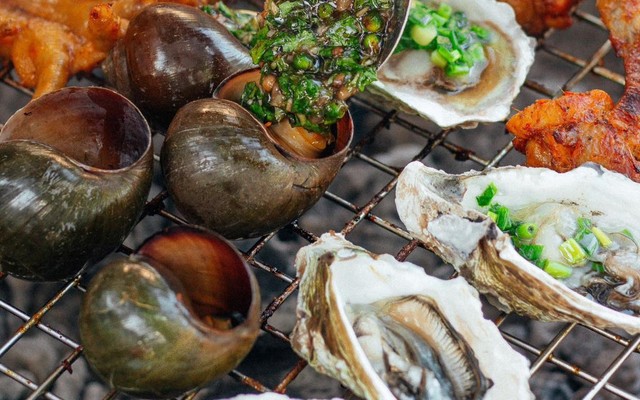 Ăn Vặt Cô 2 - Chân Gà & Gân Bò