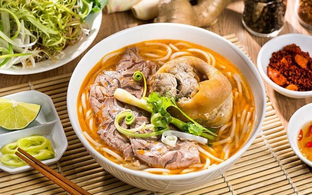 Bún Bò Huế - O Mậu