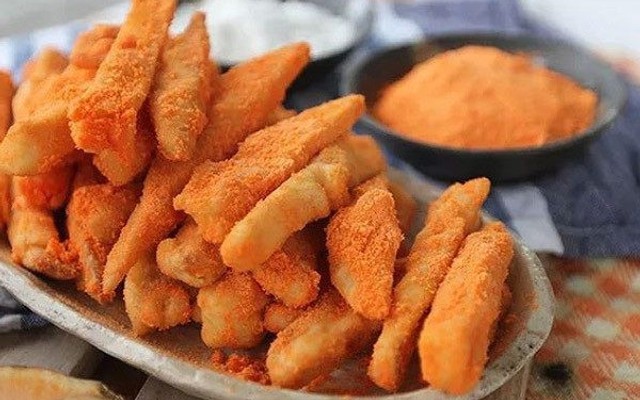 Khoai World - Bạch Đằng