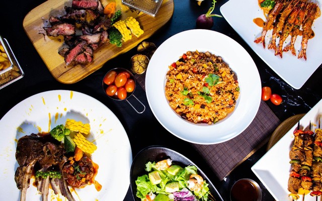 V - Cafe & Restaurant