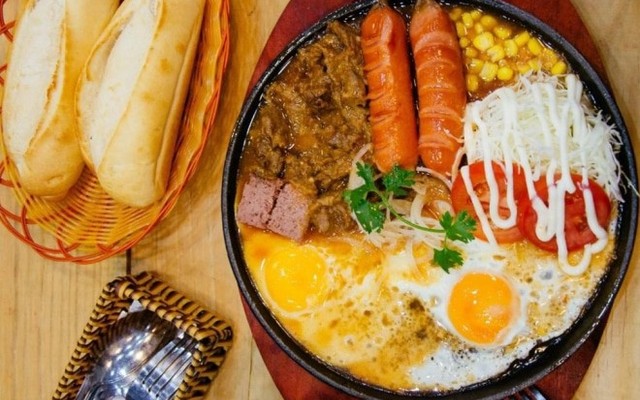 T & Canteen - Thái Phiên