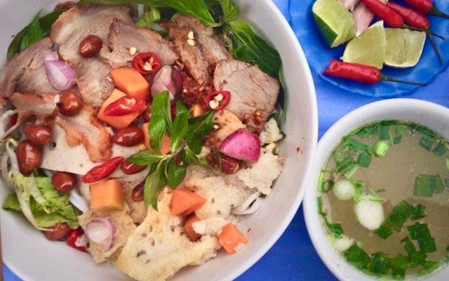 Phở Dì Liên - 65 Lê Đại Hành