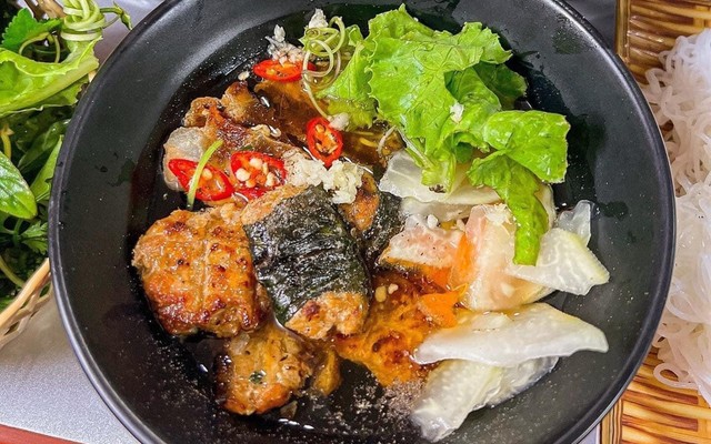 Bún Chả Hà Nội Hương Vị Xưa - Phùng Văn Cung