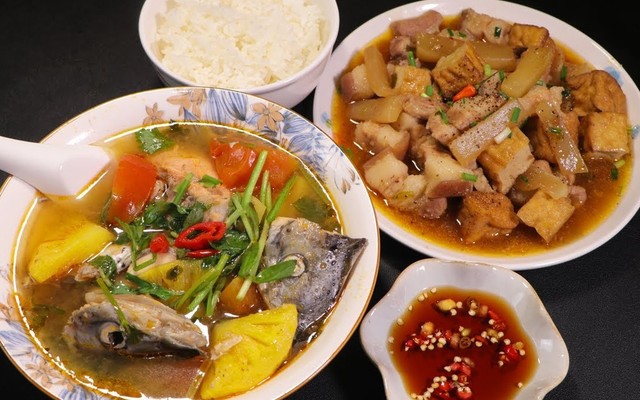 Quán Cơm Bà Tạo - Bùi Công Trừng