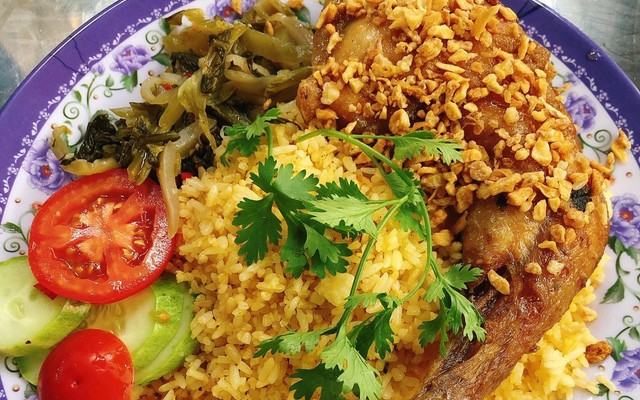 Cơm Gà 115 - Hưng Phú