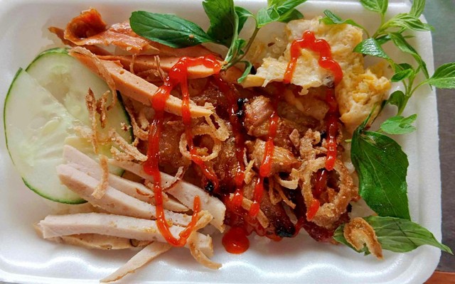 XuKa - Chân Gà Sốt Thái, Ăn Vặt & Trà Trái Cây
