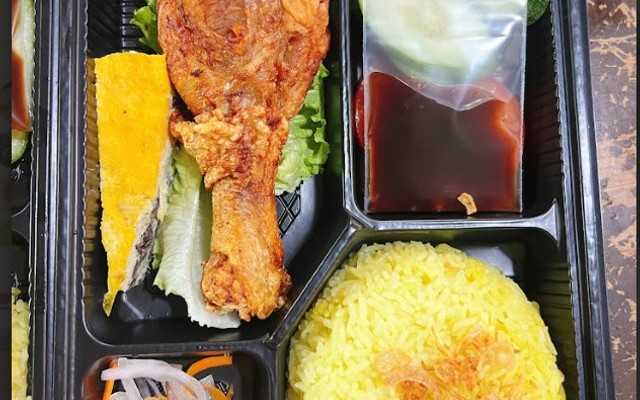 Tiệm Cơm Xóm - Đỗ Pháp Thuận