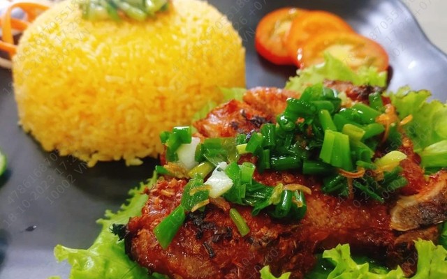 Mỹ Tho Kitchen - Bún Gà Nướng