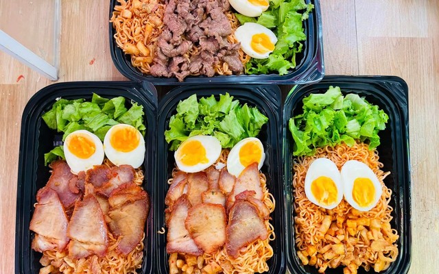 Boss Hamburger Đĩa Bay Mì Ý - Trần Hưng Đạo