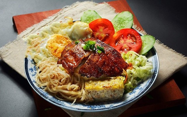 Như Ý - Cơm Tấm & Đồ Ăn Vặt - TTH08