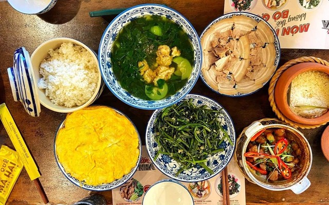 Cơm Quê Má Hai - 35 Trưng Nữ Vương