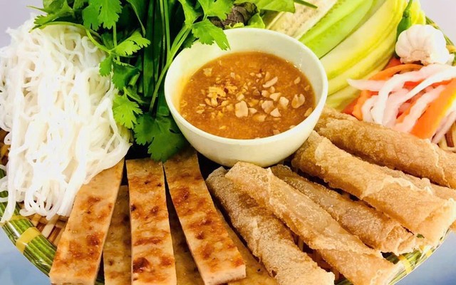Nem Nướng Nha Trang & Bún Chả Cá - Kim Ngân Quán