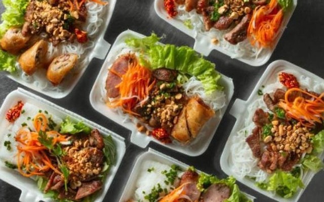 BẾP NHÀ MUỘI - Bún Thập Cẩm & Bún Mắm Tép - Lê Văn Phẩm