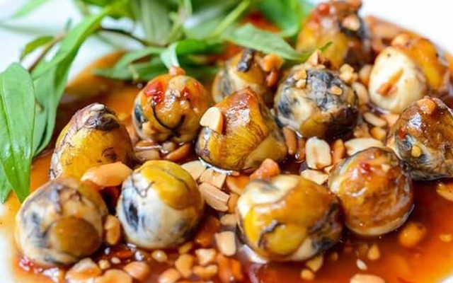 Quán Trứng Lộn Dì Hai - Lý Tự Trọng