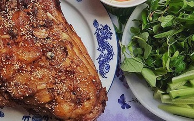 Má Heo Long Trọng - Lê Văn Chí