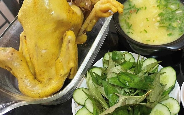 Gà Luộc & Gà Ủ Muối Nhà Uyên - Đào Duy Từ