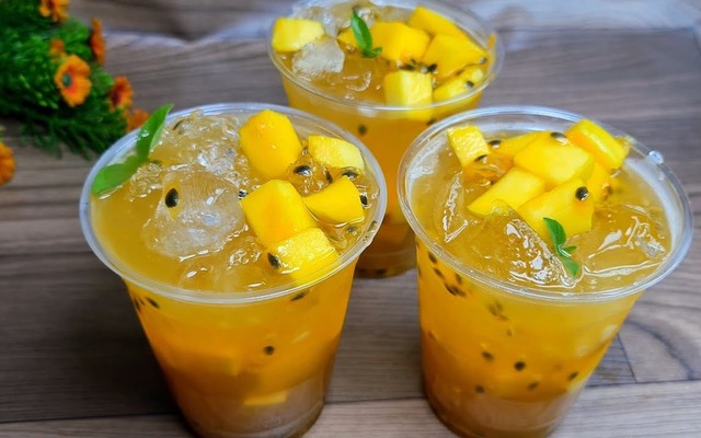 Huỳnh Trúc - Bánh Tráng Trộn - Đường 30/4