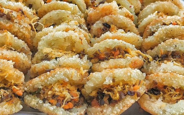 Xôi Chiên Ngọc Yến - Ung Văn Khiêm