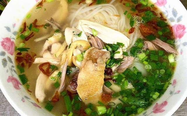 Hủ Tiếu Gà Thúy Hiền - Đường Số 1