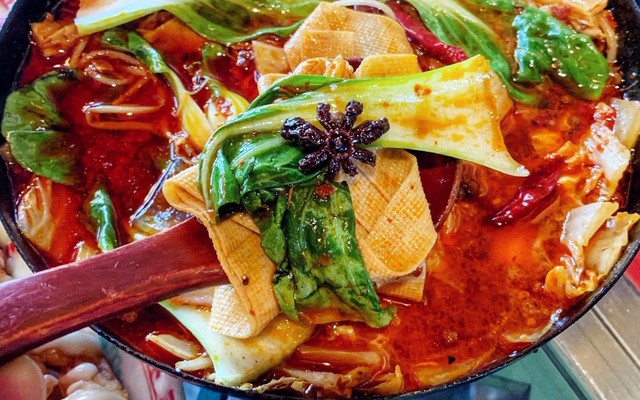 Lẩu Malatang - 105 Nguyễn Văn Thoại