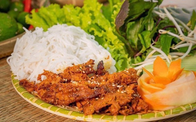 Bún Chả Nướng Nghệ An - Đặng Dung