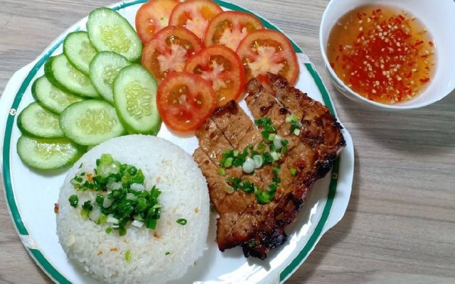 Bé Gạo - Cơm Tự Chọn 20+ - Bùi Tá Hán