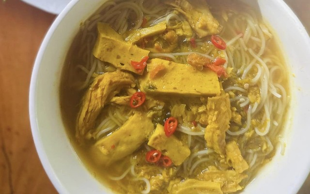 Bún Cá & Bún Cua Bích - 764/2 Trần Hưng Đạo