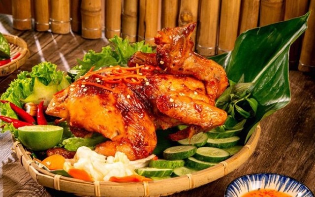 Gà Quay 217 - Gà Quay & Bánh Bao