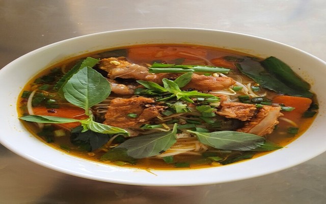 Hủ Tiếu - Bánh Mì Bò Kho 91