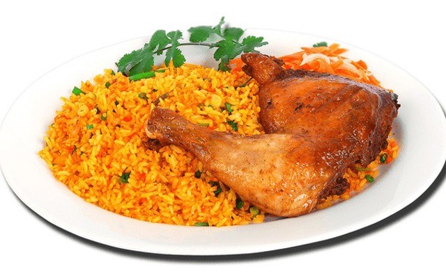 Sinh Viên Quán - Cơm Gà Xối Mỡ & Ăn Vặt - Đặng Thùy Trâm