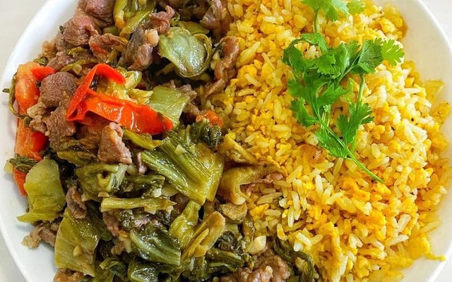 Phở Hà Nội - Cơm Chiên Dưa Bò & Cơm Gà Xối Mỡ - 30 Tháng 4