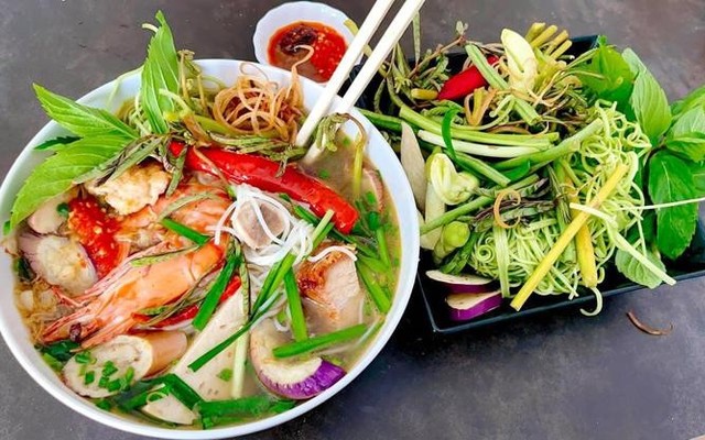 Bún Mắm Miền Tây Lion - Phan Văn Trị