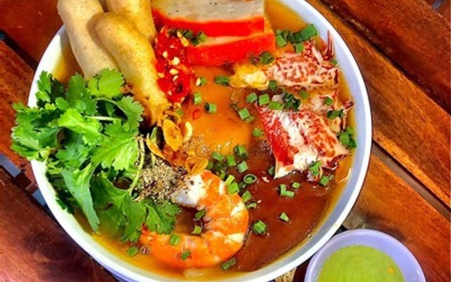 Bánh Canh Cua 194 - Võ Văn Tần