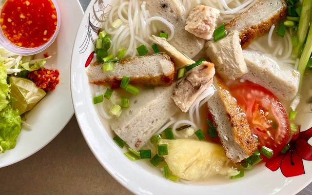Bún Cá Ninh Hoà 79H1 - Dương Quảng Hàm