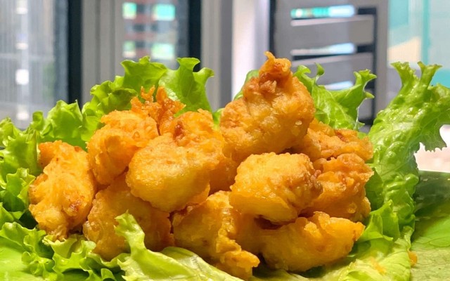 Hello Chicken - Gà Viên Sốt & Bánh Mì Gà - Đường Điện Biên Phủ