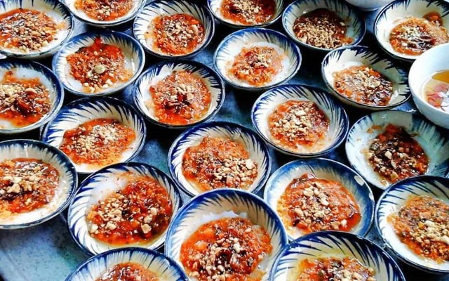 Bánh Bèo Cúc - Bùi Công Trừng