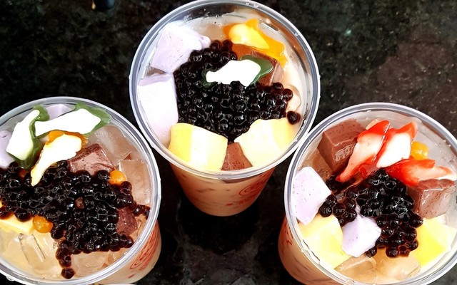 Blue & White - Trà Sữa & Trà Trái Cây