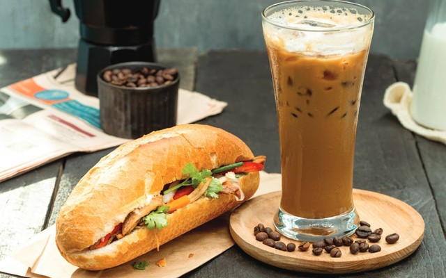 102 Coffee - Bánh Mì, Xôi Mặn & Cafe Pha Máy - Nguyễn Văn Cừ