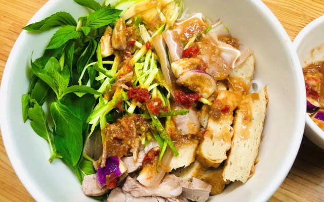 Ăn Vặt Chi Chi Quán - Chân Gà Sốt Thái, Bún Mắm Nêm & Đặc Sản Phan Rang