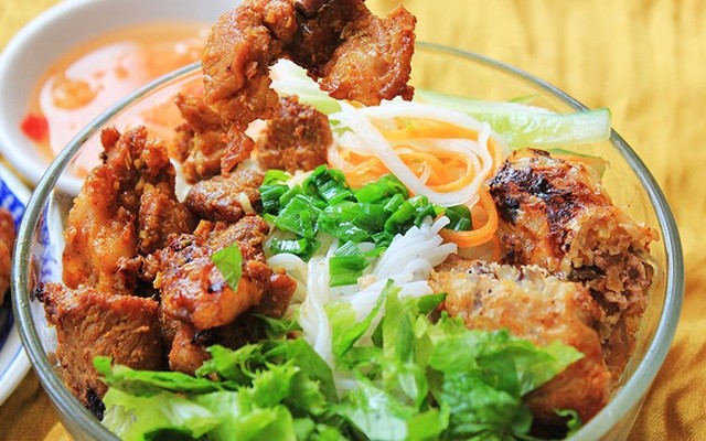 Bún Thịt Nướng & Bò Lá Lốt 117 - Phan Văn Trị