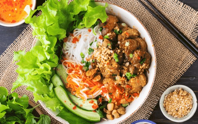 Bún Thịt Nướng & Nem Nướng Ngon Nhất - Nguyễn Thị Tú