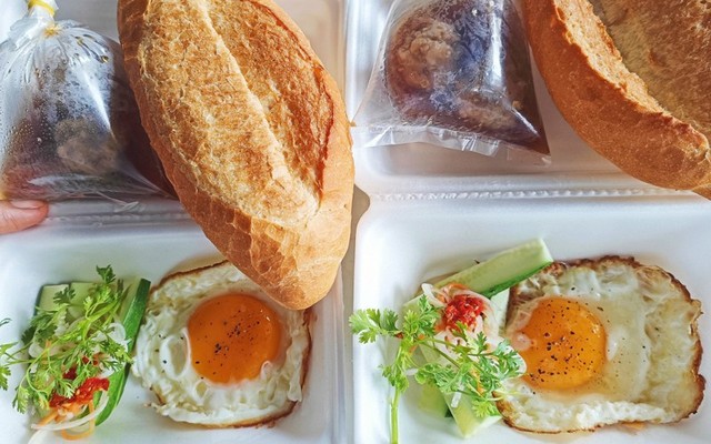 Quán Cơm Tấm Sườn - Lê Văn Nhung