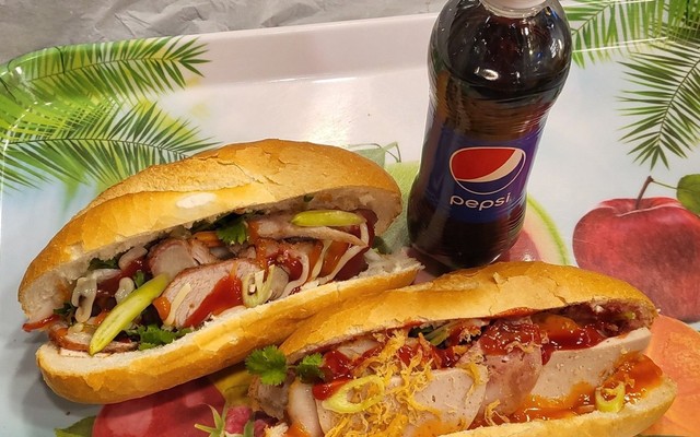 Bánh Mì Thuý Vy 2 - Trần Hưng Đạo
