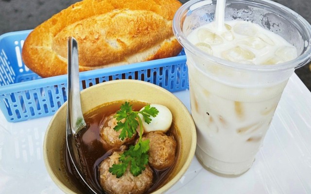 Xíu Mại Chén Tí Gùa - Mạc Thiên Tích