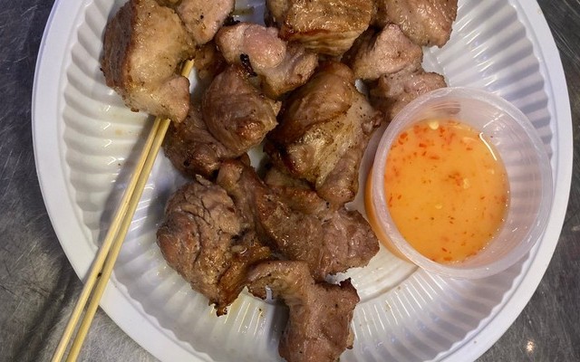 Thịt Nướng Nga - Nguyễn An Ninh