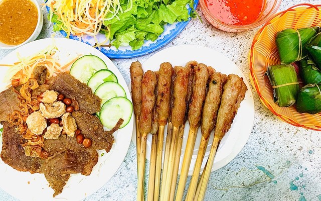 Bún Thịt Nướng Cô Tâm CS1 - 135 Hải Phòng