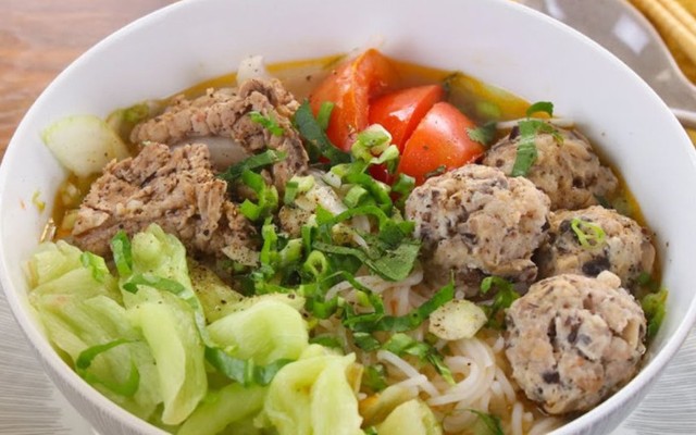 Bún Mọc Dọc Mùng - Phương Anh