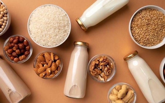 Quán Sữa Hạt & Trà Tắc - Phan Tôn